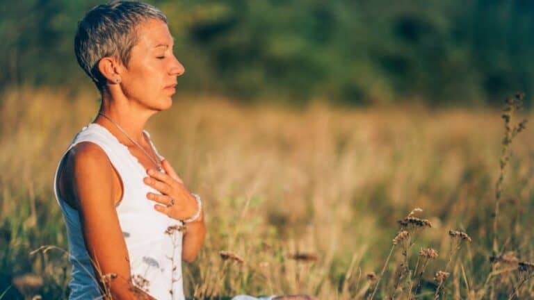 7 Simple Breathing Exercises to Sharpen Your Focus in 60 Seconds